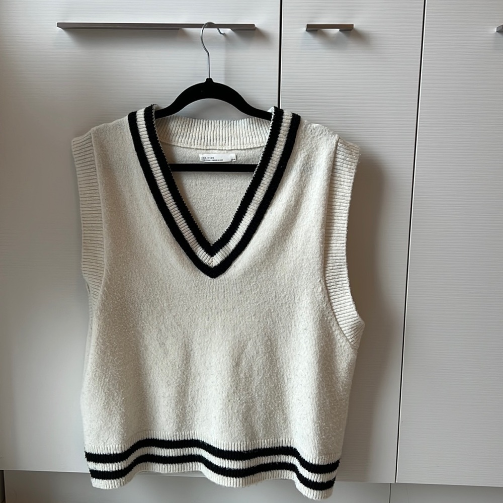 Oak + Fort Sweater Vest